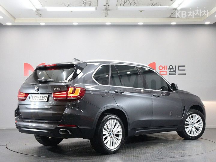 BMW X5 2017 — 4