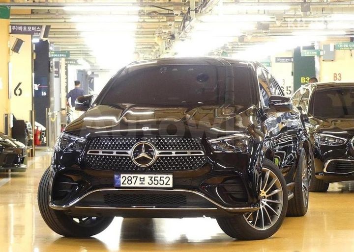 Mercedes Benz GLE Class 2024 — 2