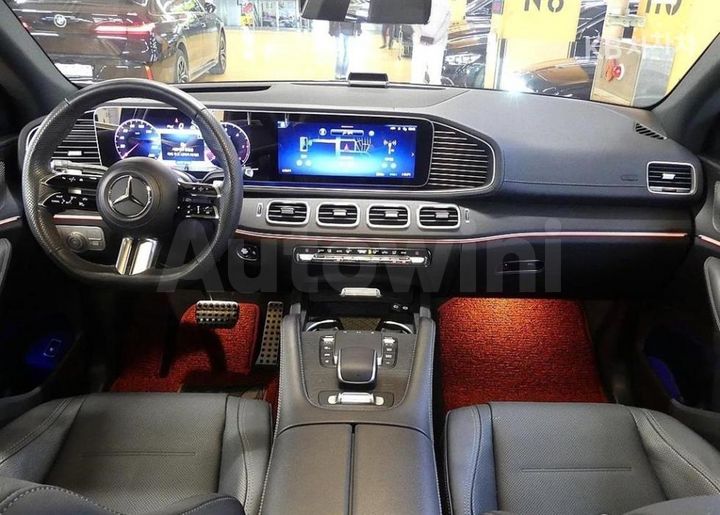 Mercedes Benz GLE Class 2024 — 4