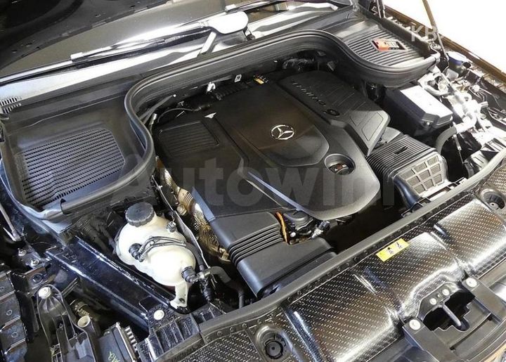 Mercedes Benz GLE Class 2024 — 5