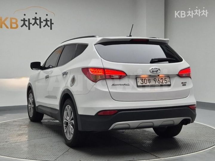 Hyundai SantaFe 2013 — 2