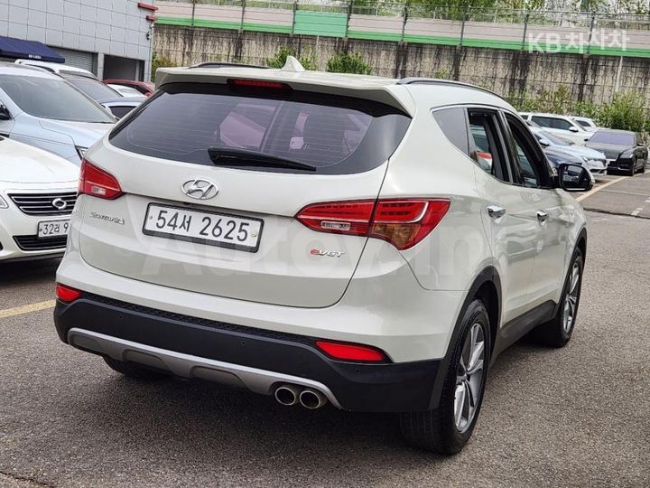 Hyundai SantaFe 2015 — 4