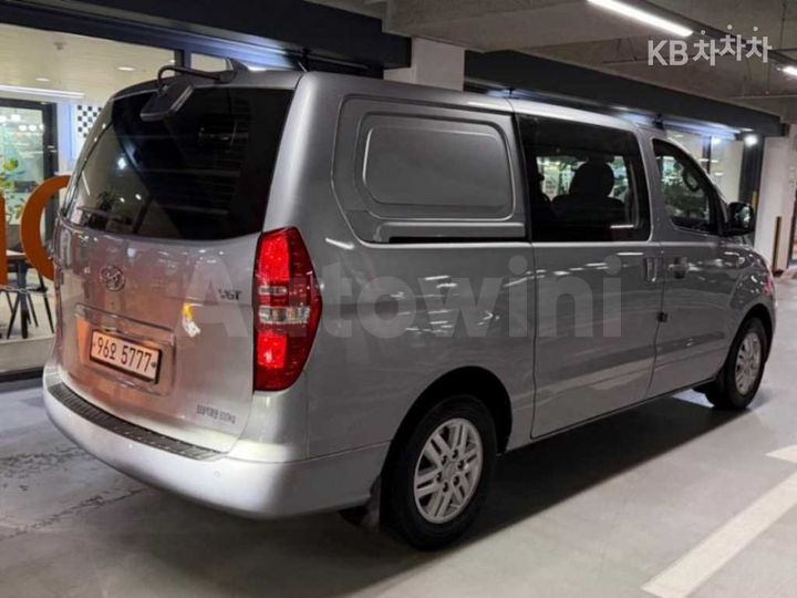 Hyundai Starex 2018 — 4