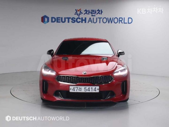 Kia Stinger 2019 — 3