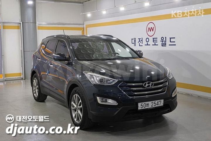 Hyundai SantaFe 2013 — 2