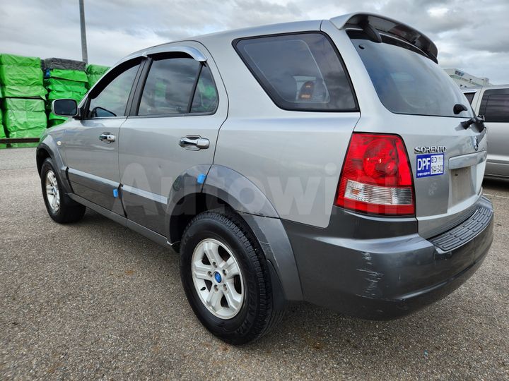Kia Sorento 2002 — 3