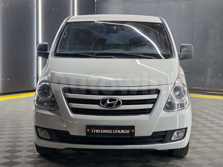 Hyundai Starex 2018 — 3