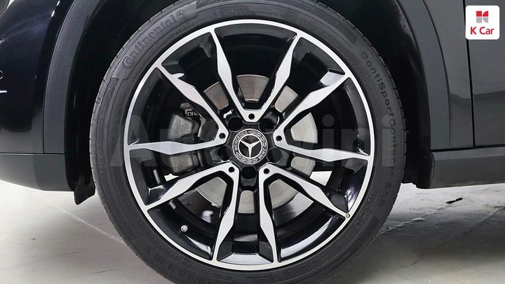 Mercedes Benz GLA Class 2019 — 5