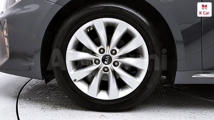 Kia K5 2018 — 5