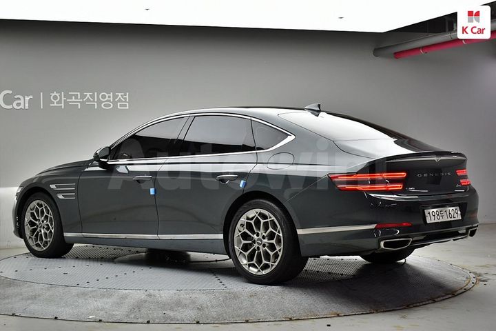 Genesis G80 2021 — 4