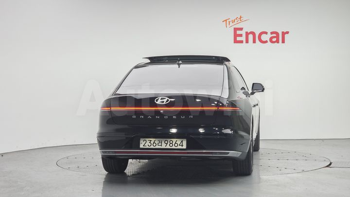 Hyundai Grandeur 2025 — 4