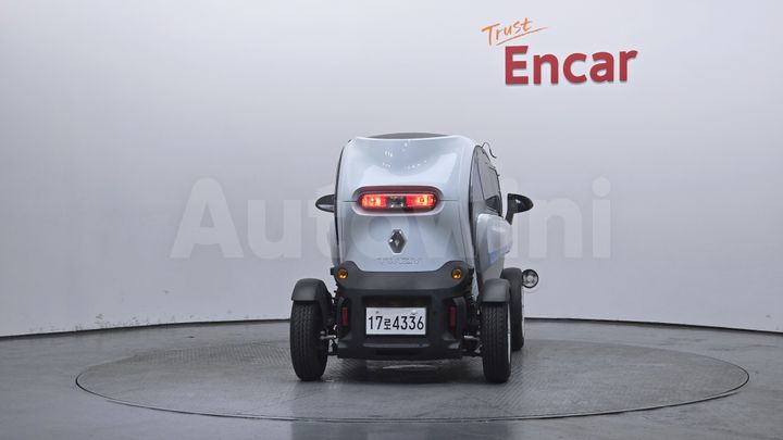 Renault Twizy 2020 — 4