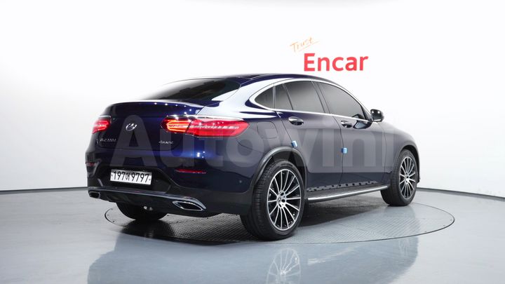Mercedes Benz GLC Class 2017 — 2
