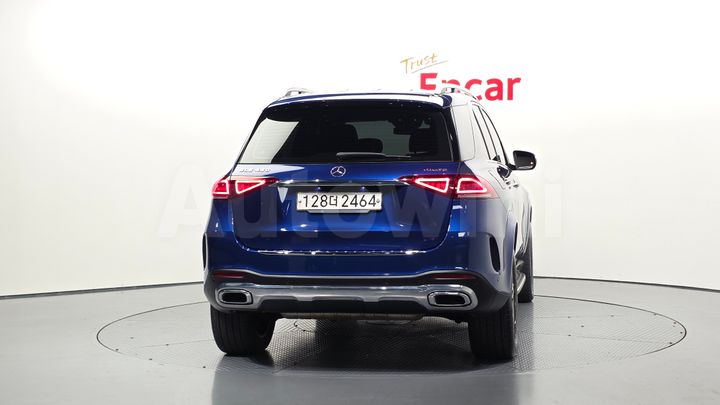 Mercedes Benz GLE Class 2019 — 4