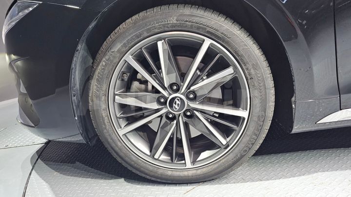 Hyundai Grandeur 2023 — 5