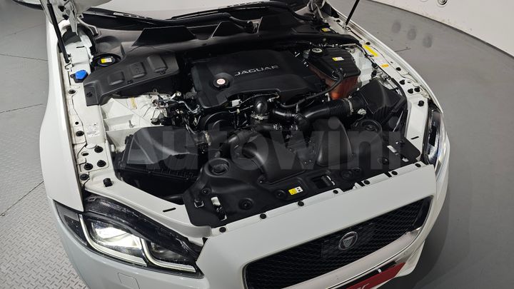 Jaguar XJ 2019 — 5
