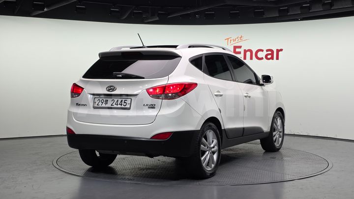 Hyundai Tucson 2012 — 2