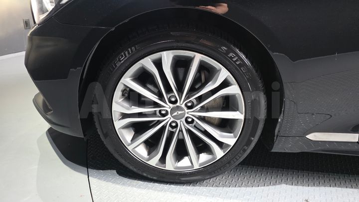 Hyundai Genesis 2015 — 5