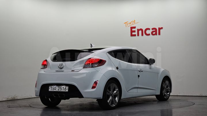 Hyundai Veloster 2012 — 2