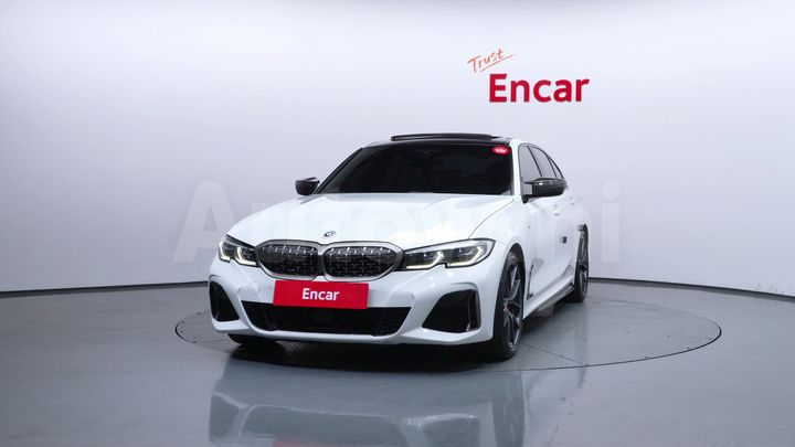 BMW 3 Series 2021 — 3