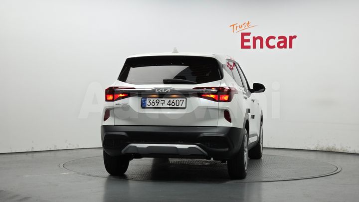 Kia Seltos 2022 — 4