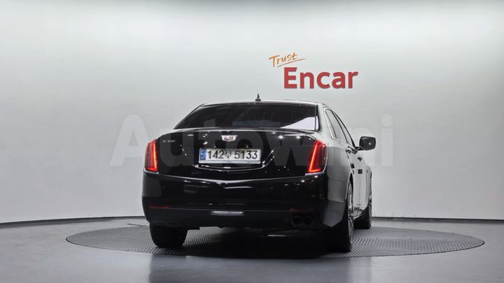 Cadillac CT6 2018 — 3