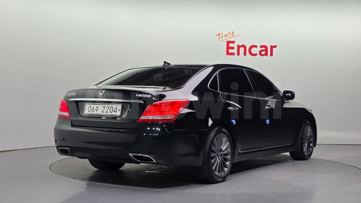 Hyundai Equus 2014 — 2