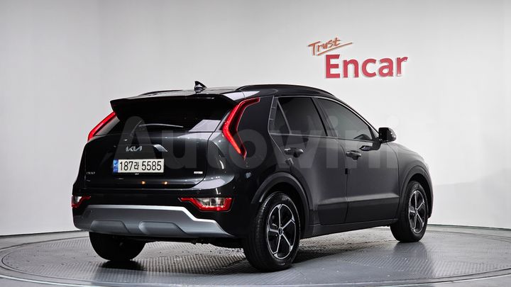 Kia Niro 2023 — 2