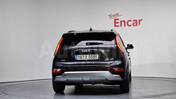 Kia Niro 2023 — 4