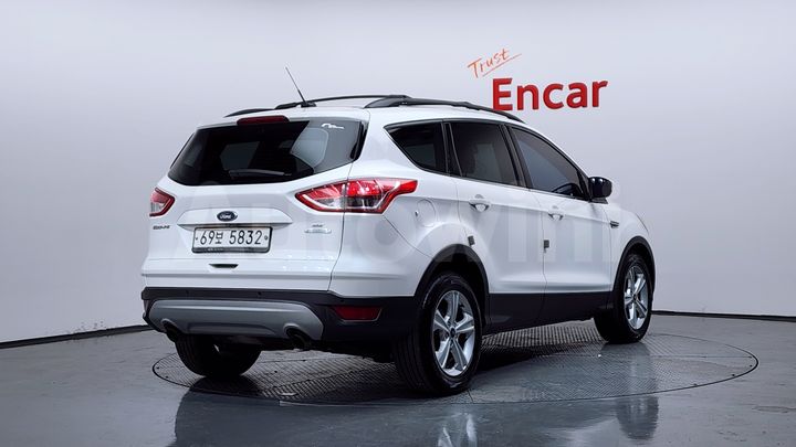Ford Escape 2014 — 2