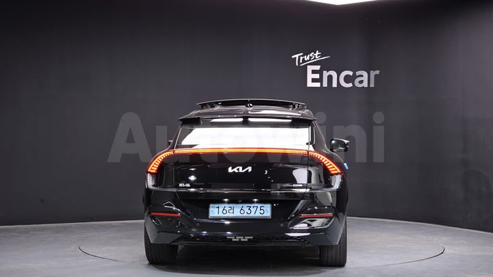 Kia EV6 2022 — 4