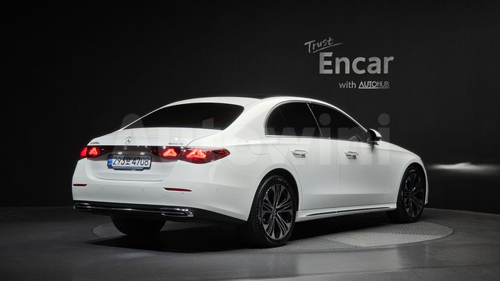 Mercedes Benz E Class