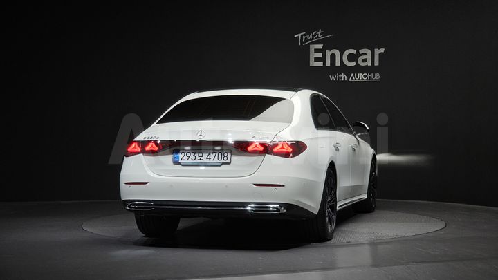 Mercedes Benz E Class 2024 — 4