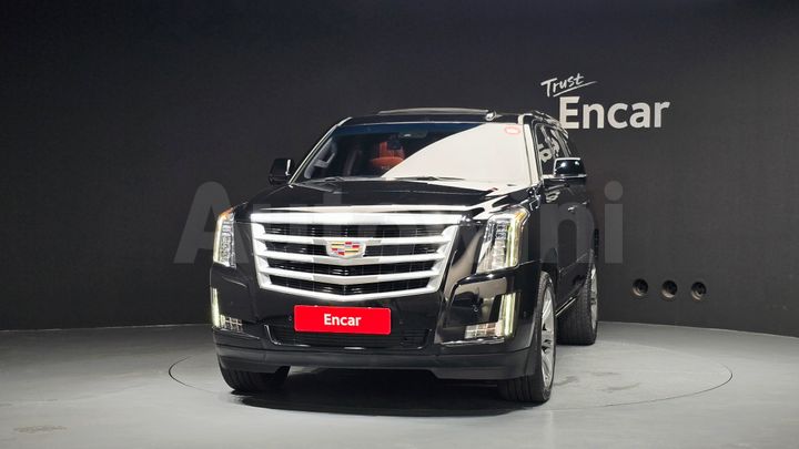 Cadillac Escalade 2019 — 3