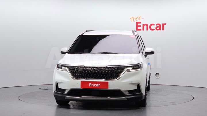Kia Carnival 2023 — 3