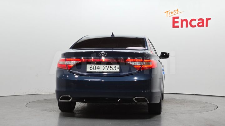 Hyundai Grandeur 2015 — 4