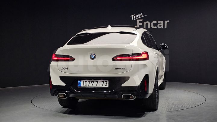 BMW X4 2022 — 4