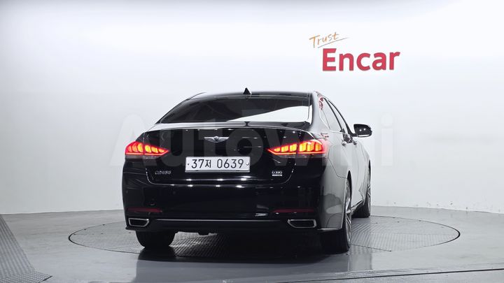 Hyundai Genesis 2016 — 4