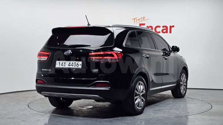Kia Sorento 2015 — 2