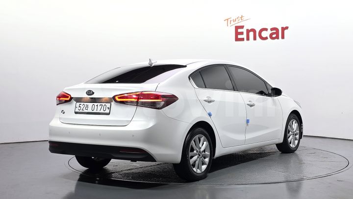 Kia K3 2016 — 2