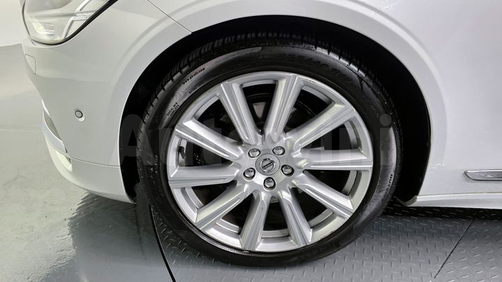 Volvo S90 2019 — 5