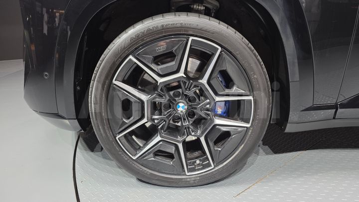 BMW XM 2024 — 5