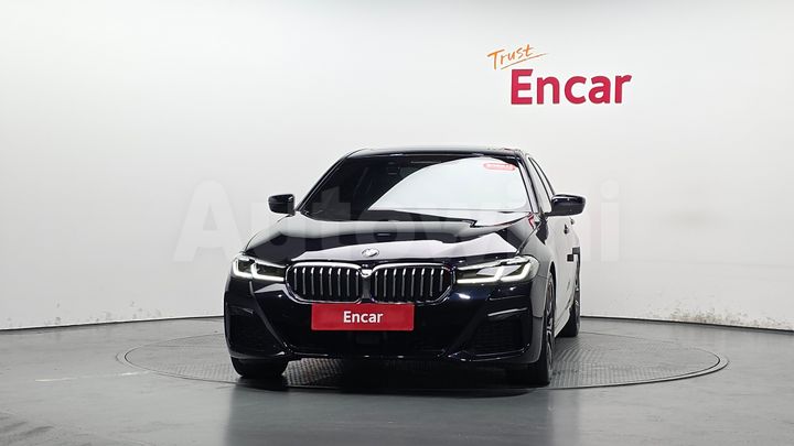 BMW 5 Series 2022 — 2
