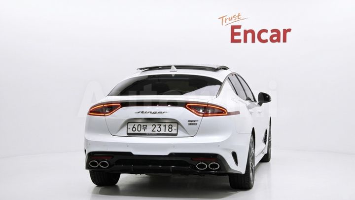 Kia Stinger 2018 — 4