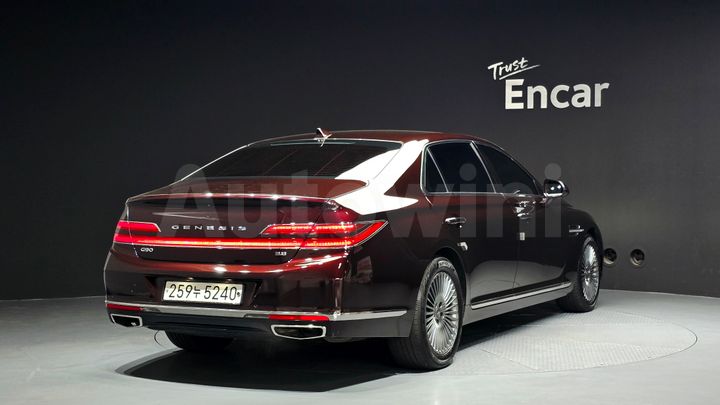 Genesis G90 2019 — 2
