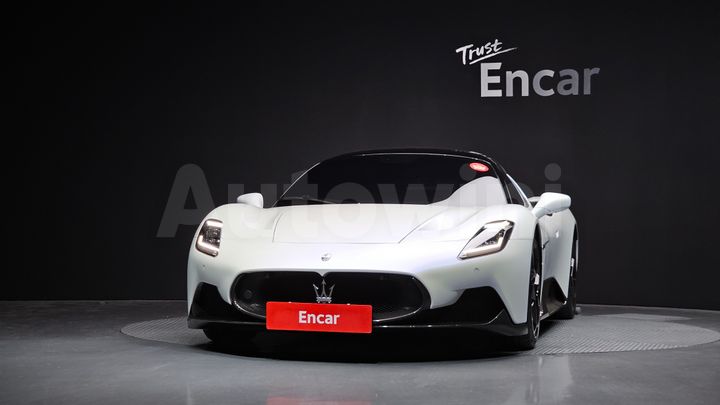 Maserati MC20 2022 — 3