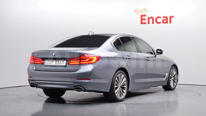 BMW 5 Series 2018 — 2