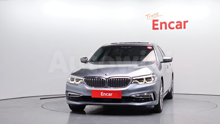 BMW 5 Series 2018 — 3
