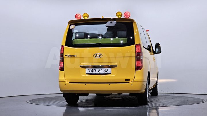 Hyundai Starex 2020 — 4