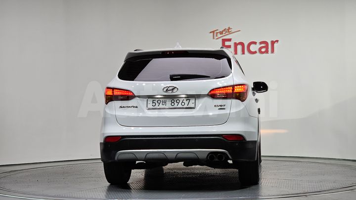 Hyundai SantaFe 2015 — 4